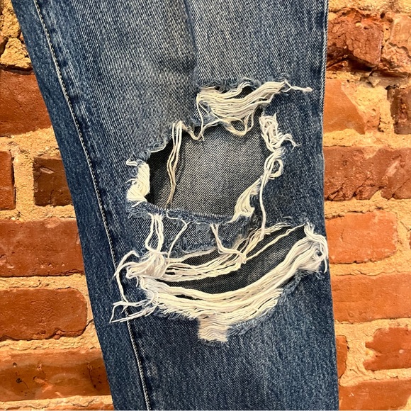 Rolla’s Classic Straight High Rise Regular Fit Size 27 Distressed Raw Hem Crop - Picture 2 of 10